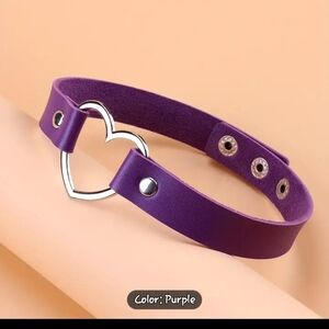 Purple Heart Shaped Choker Necklace